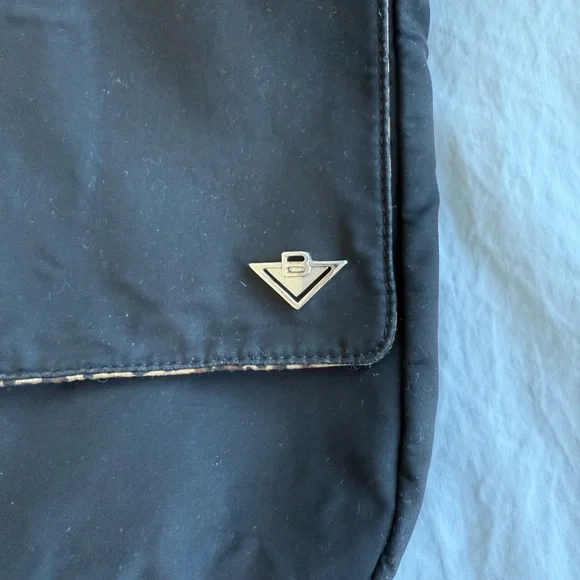 Bottega Veneta Reversable Nylon Bag - Picture 8 of 12